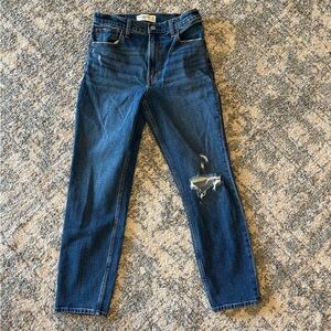 Abercrombie & Fitch Mom High Rise Distressed Denim Jeans size 0